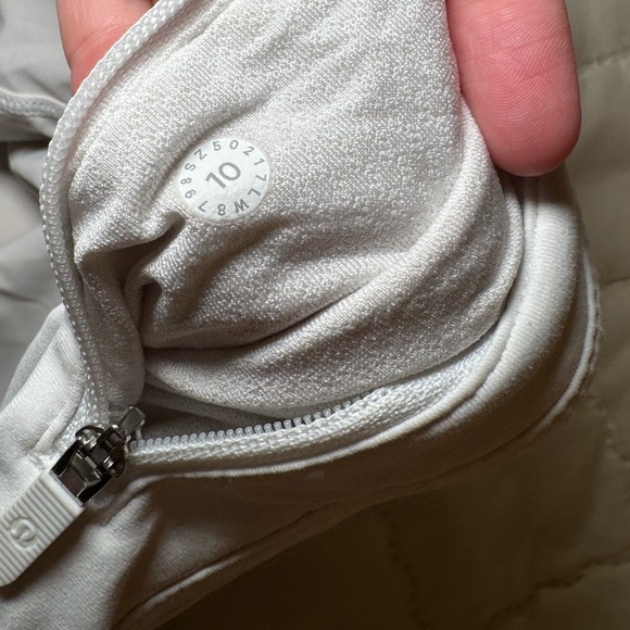 Lululemon White Skirt size 10 - Picture 5 of 6